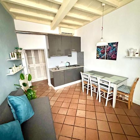 Trastevere Rome'S Heart Charming Appartment 8 מראה חיצוני תמונה